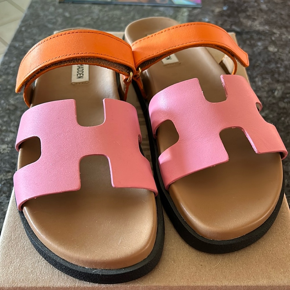 Steve Madden sandles